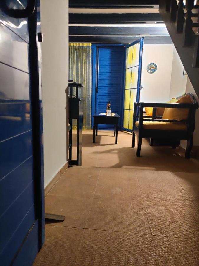 Livadia  Blue Sky Aparts מראה חיצוני תמונה